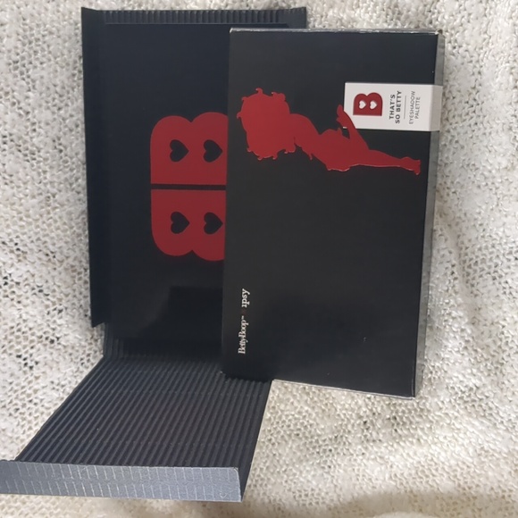 BETTY BOOP x ipsy That's So Betty Eyeshadow Palette, 12g/0.42oz - Picture 6 of 15